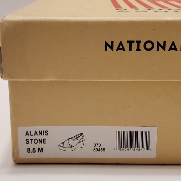 Cream Platform Sandals with Crisscross Straps - Picture 8 of 8